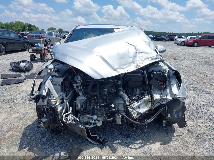 2018 Hyundai Sonata Sport 2.0T VIN: 5NPE34AB7JH671982 Lot: 39519234