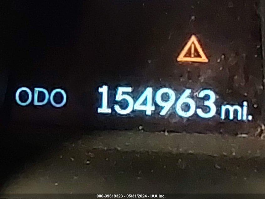 2015 Hyundai Santa Fe Limited VIN: KM8SNDHF9FU105868 Lot: 39519323