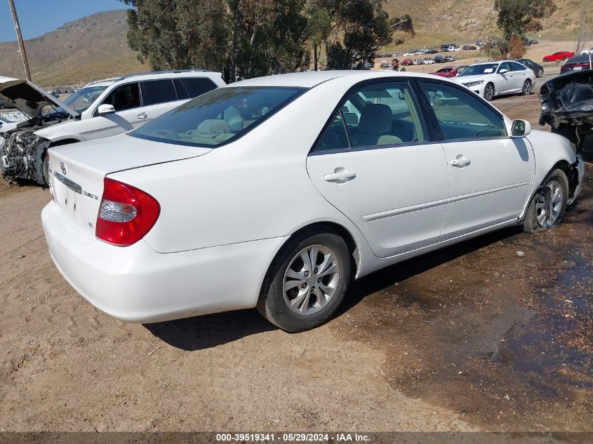 2004 Toyota Camry Le V6 VIN: 4T1BF32K04U067358 Lot: 39519341