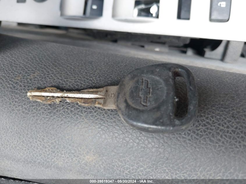 2009 Chevrolet Silverado 1500 Work Truck VIN: 2GCEK133091101195 Lot: 39519347