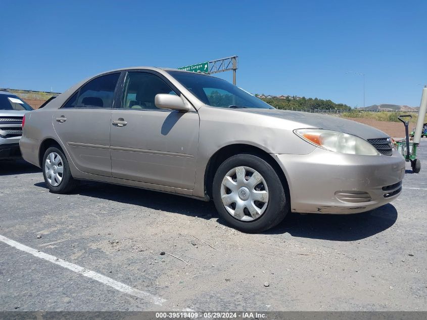 2003 Toyota Camry Le VIN: 4T1BE32K53U688225 Lot: 39519409