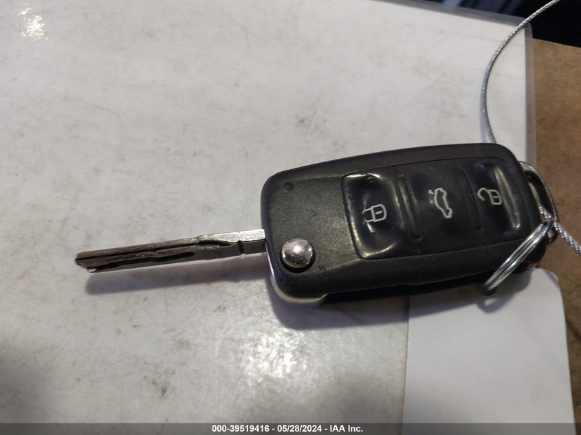 2012 Volkswagen Jetta 2.0L Tdi VIN: 3VW3L7AJ0CM409361 Lot: 39519416