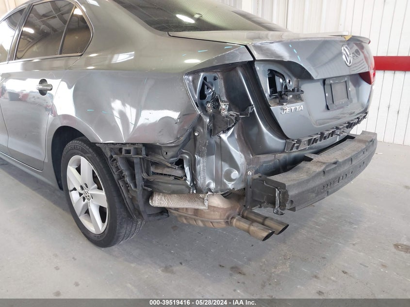 2012 Volkswagen Jetta 2.0L Tdi VIN: 3VW3L7AJ0CM409361 Lot: 39519416