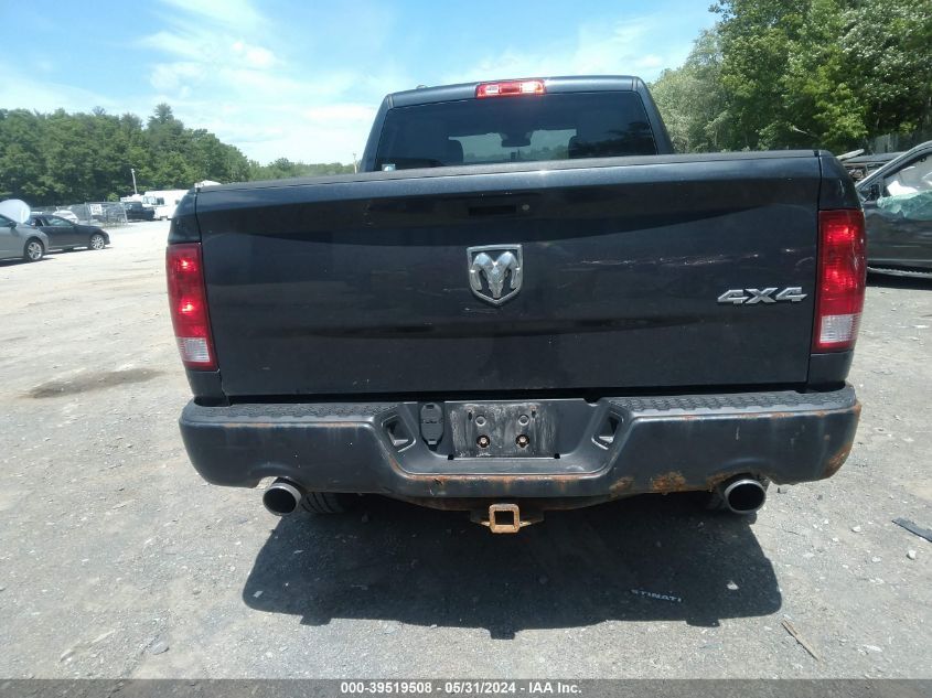 2017 Ram 1500 Express Quad Cab 4X4 6'4 Box VIN: 1C6RR7FT0HS838320 Lot: 39519508