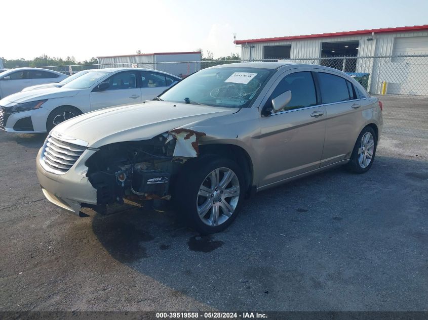 2014 Chrysler 200 Touring VIN: 1C3CCBBB3EN120632 Lot: 39519558