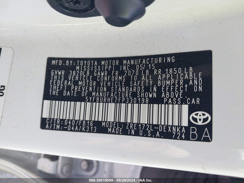 2015 Toyota Corolla Le VIN: 5YFBURHE7FP330198 Lot: 39519559