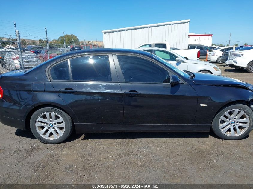 2006 BMW 325I VIN: WBAVB13516PT19563 Lot: 39519571