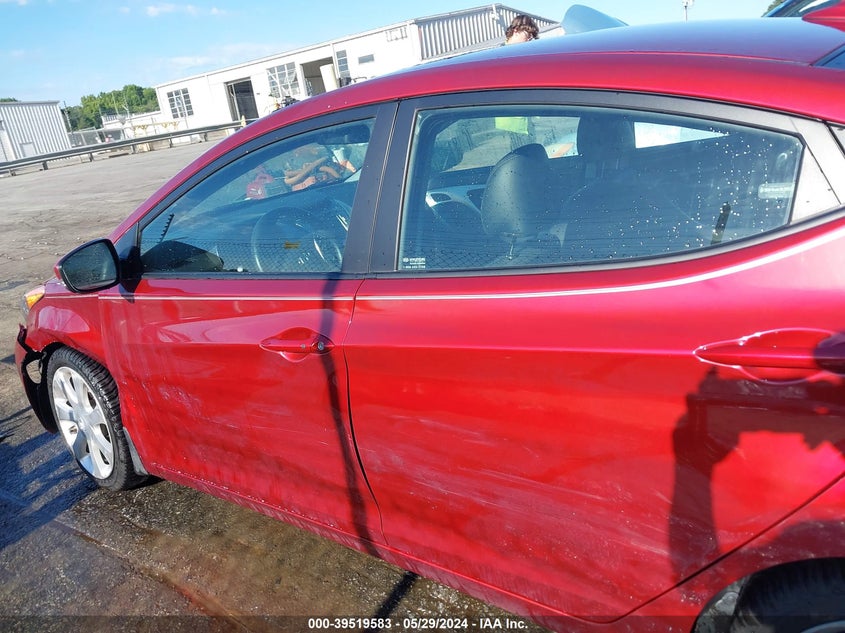 2013 Hyundai Elantra Limited VIN: 5NPDH4AE8DH311292 Lot: 39519583