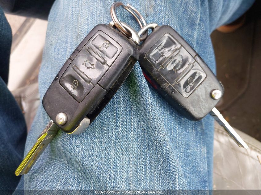 2004 Volkswagen Jetta Gls 2.0L VIN: 3VWSA69M74M093212 Lot: 39519667