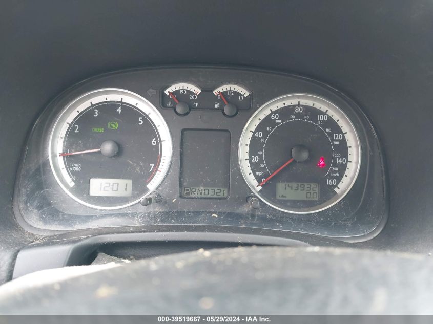 2004 Volkswagen Jetta Gls 2.0L VIN: 3VWSA69M74M093212 Lot: 39519667