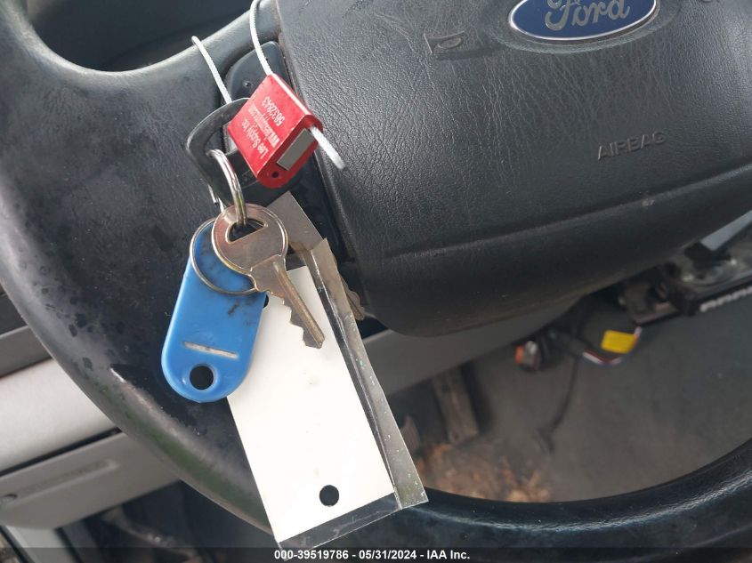 2004 Ford F-250 Lariat/Xl/Xlt VIN: 1FTNW20L84EC87851 Lot: 39519786