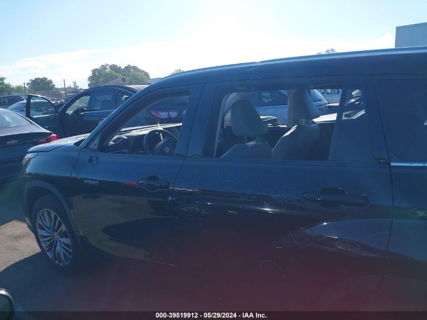 2021 Toyota Highlander Hybrid Platinum VIN: 5TDFARAH8MS007989 Lot: 39519912