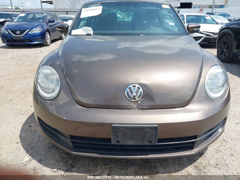 2012 Volkswagen Beetle 2.5L VIN: 3VWJX7AT1CM663898 Lot: 39520013