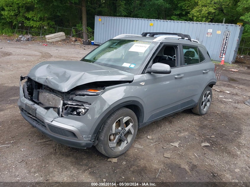 2022 Hyundai Venue Sel VIN: KMHRC8A31NU137739 Lot: 39520154