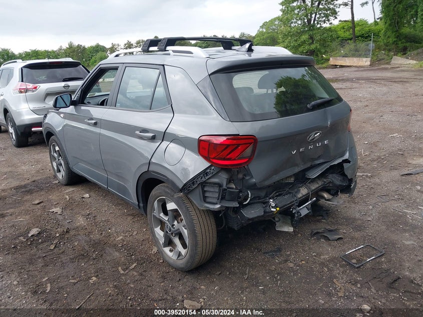 2022 Hyundai Venue Sel VIN: KMHRC8A31NU137739 Lot: 39520154
