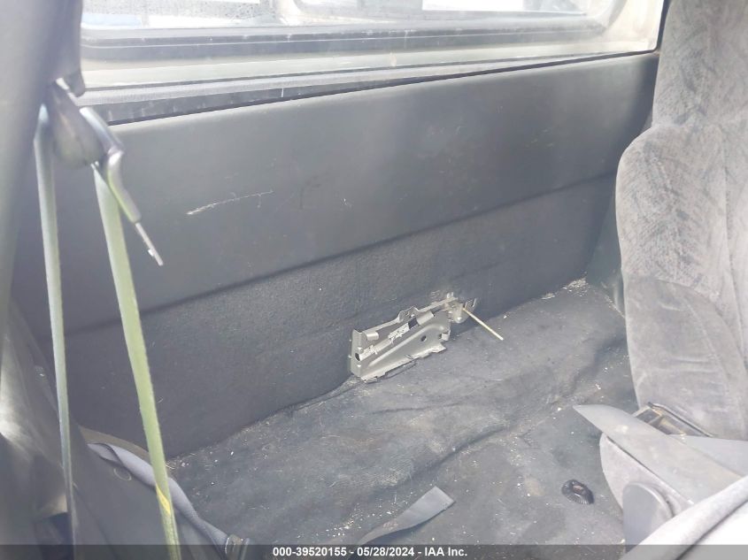 1999 GMC Sonoma Sls VIN: 1GTCS1942X8520215 Lot: 39520155