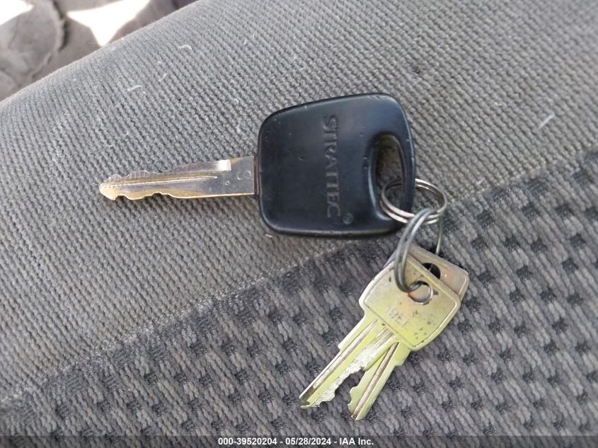 1999 Ford F-150 Lariat/Xl/Xlt VIN: 1FTRX18L7XKA93878 Lot: 39520204