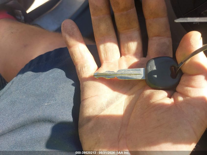 2004 Hyundai Santa Fe Gls/Lx VIN: KM8SC73E24U598652 Lot: 39520213