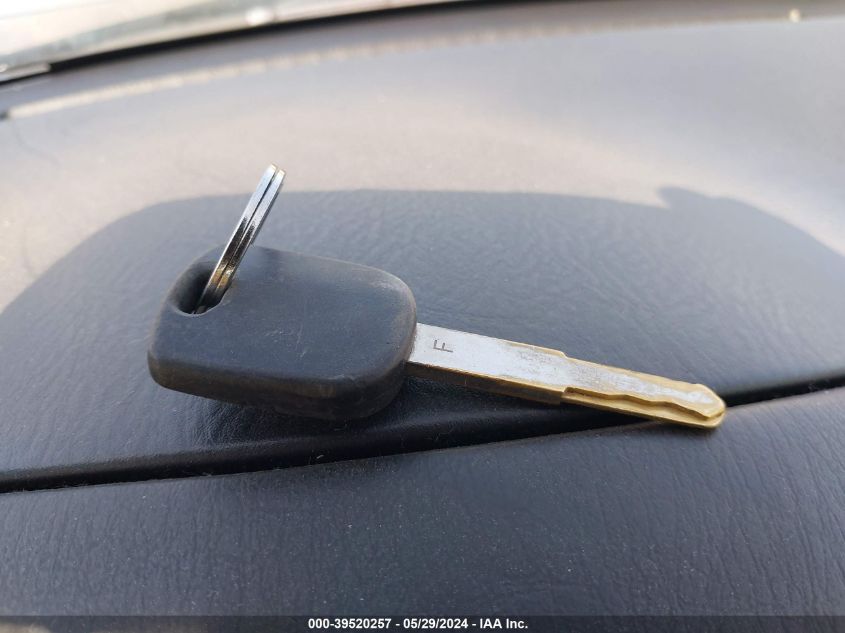 2003 Honda Civic Lx VIN: 2HGES16623H520106 Lot: 39520257