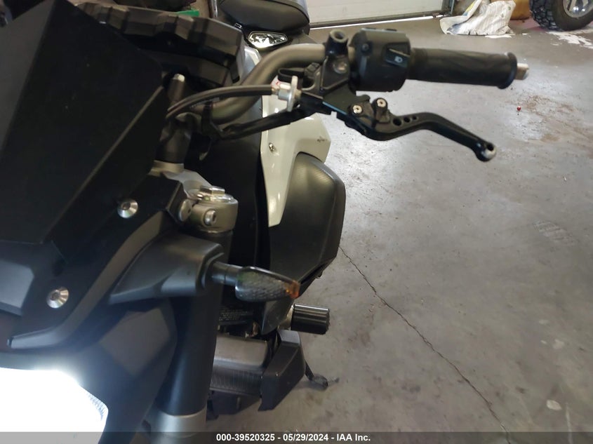 2015 YAMAHA FZ07 JYARM06E2FA002801