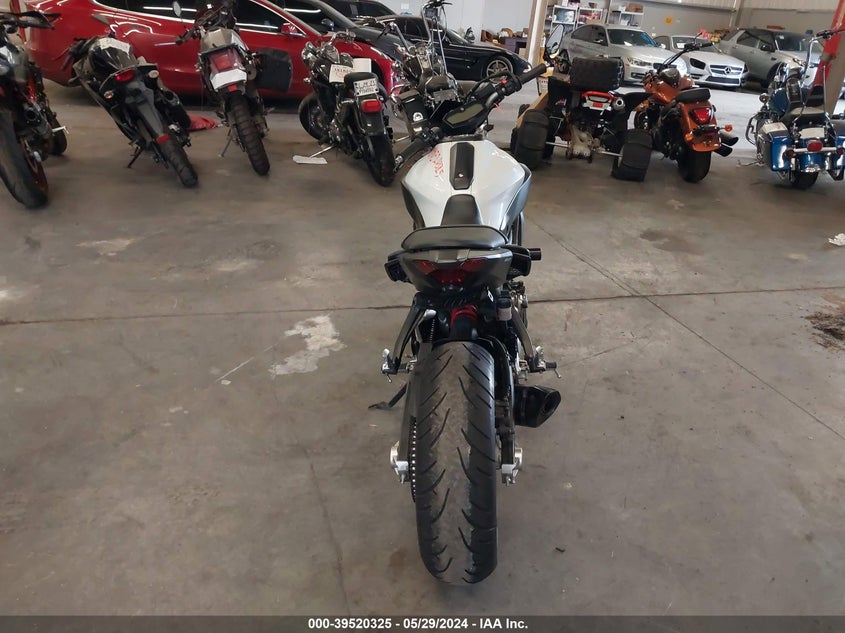 2015 YAMAHA FZ07 JYARM06E2FA002801