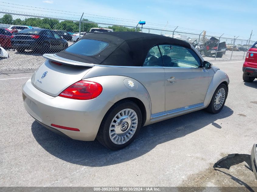 2013 Volkswagen Beetle 2.5L VIN: 3VW5P7AT5DM818679 Lot: 39520328