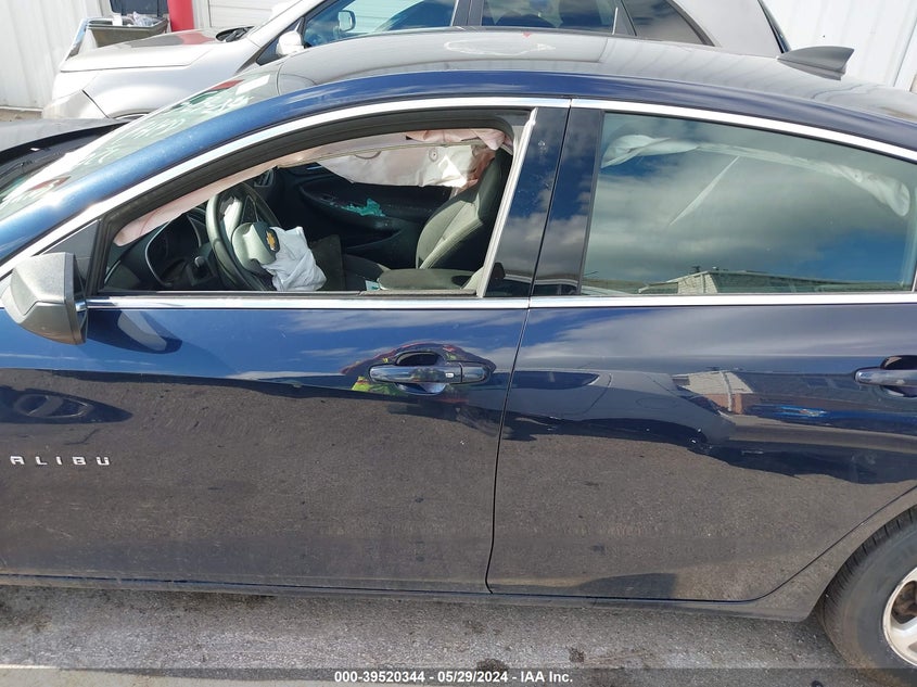 2018 Chevrolet Malibu 1Ls VIN: 1G1ZB5STXJF111488 Lot: 39520344