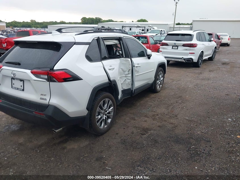 VIN 2T3C1RFV6PW267179 2023 TOYOTA RAV4 XLE PREMIUM