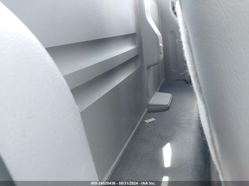 2006 Ford F-150 Stx/Xl/Xlt VIN: 1FTRF12226KB38856 Lot: 39520436