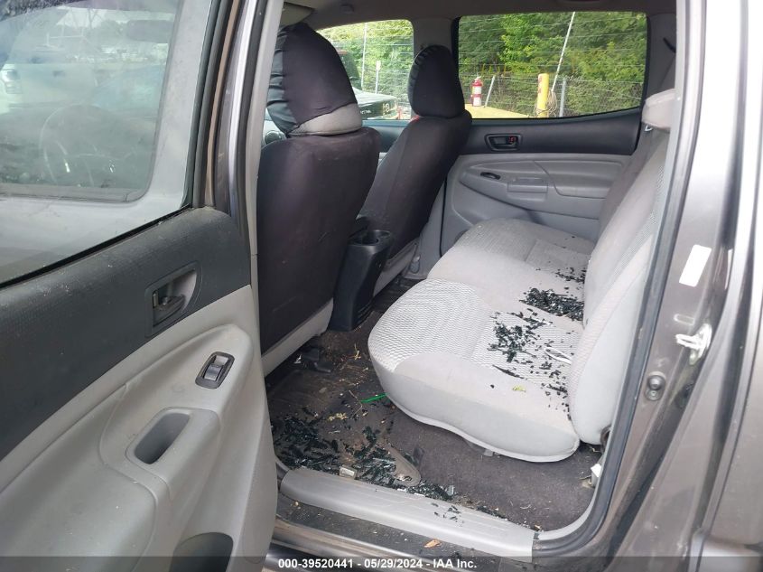 2014 Toyota Tacoma Prerunner V6 VIN: 5TFKU4HN3EX005289 Lot: 39520441