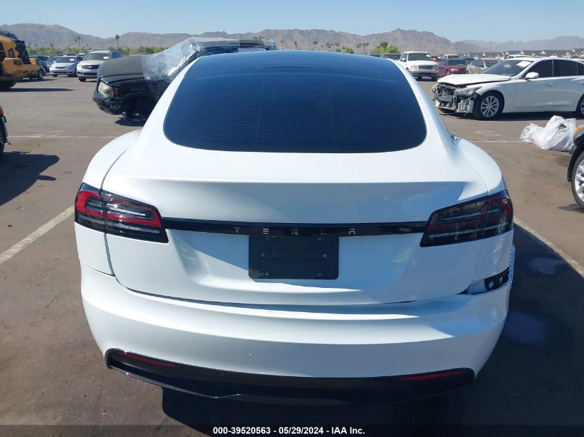 2023 Tesla Model S Dual Motor All-Wheel Drive/Standard Range VIN: 5YJSA1E52PF526190 Lot: 39520563