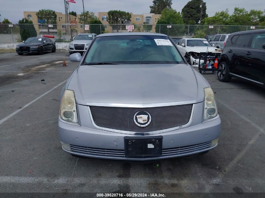 2006 Cadillac Dts Standard VIN: 1G6KD57Y16U110467 Lot: 39520716