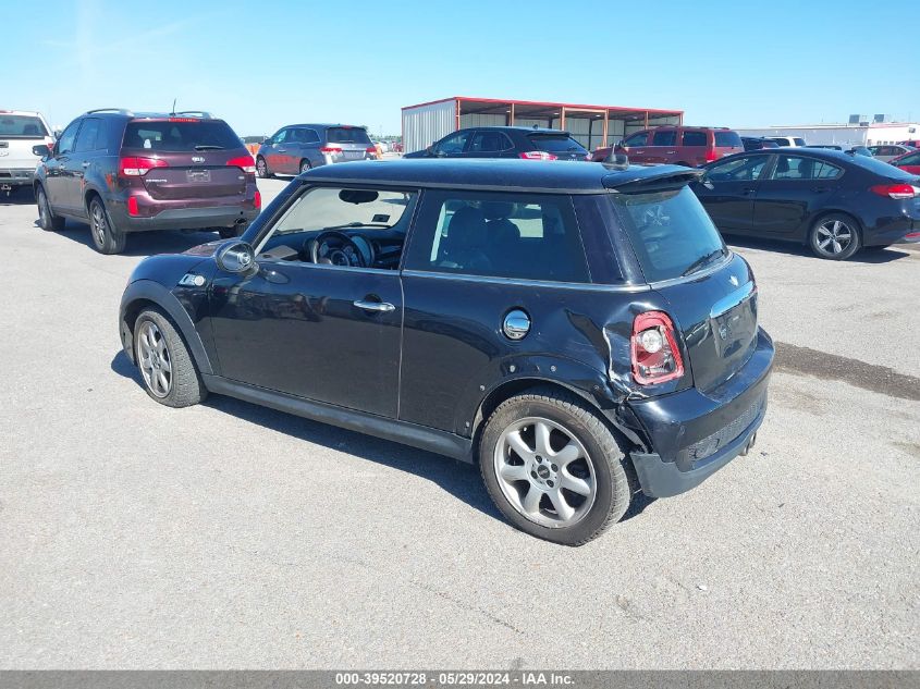 2008 Mini Cooper S VIN: WMWMF73518TT89108 Lot: 39520728