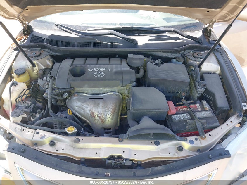 2010 Toyota Camry Le VIN: 4T1BF3EK1AU057977 Lot: 39520797