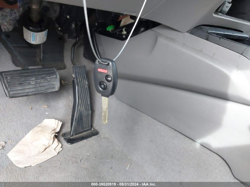 2007 Honda Civic Lx VIN: 2HGFG12677H573899 Lot: 39520919