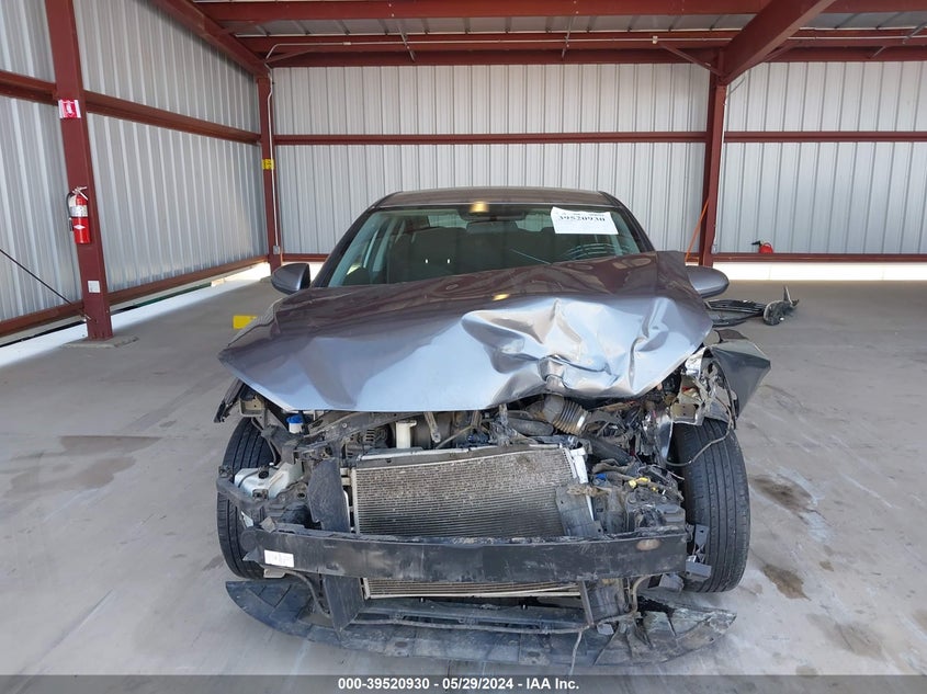 VIN 5NPD74LF0JH346560 2018 HYUNDAI ELANTRA SE