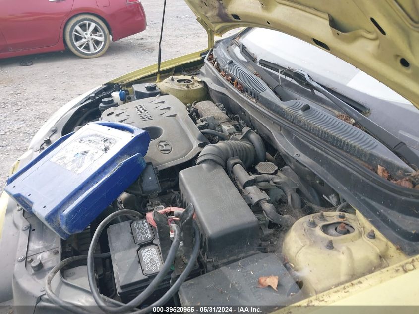 2008 Hyundai Accent Gs VIN: KMHCM36CX8U063482 Lot: 39520955