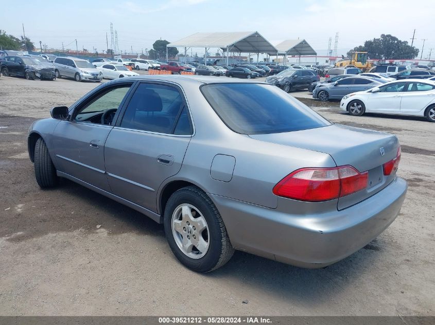 2000 Honda Accord 3.0 Ex VIN: 1HGCG1655YA099200 Lot: 39521212