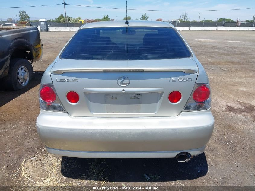 2002 Lexus Is 300 Base W/5-Speed Manual VIN: JTHBD192920053062 Lot: 39521261