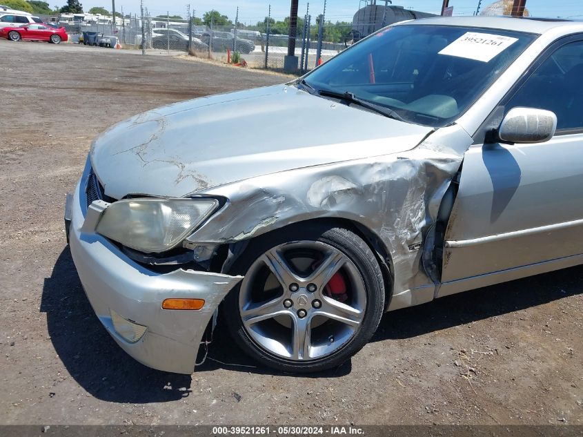 2002 Lexus Is 300 Base W/5-Speed Manual VIN: JTHBD192920053062 Lot: 39521261