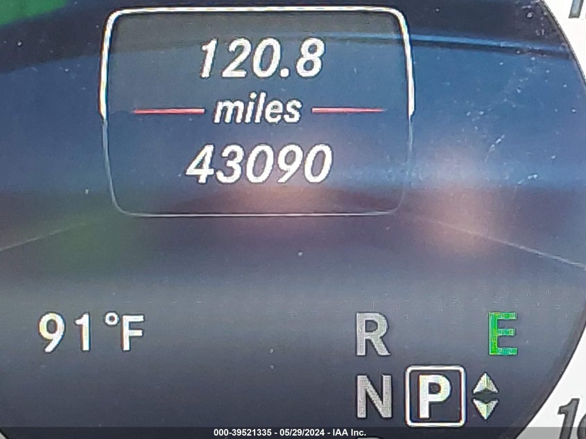 2016 Mercedes-Benz E 350 VIN: WDDHF5KB9GB300220 Lot: 39521335