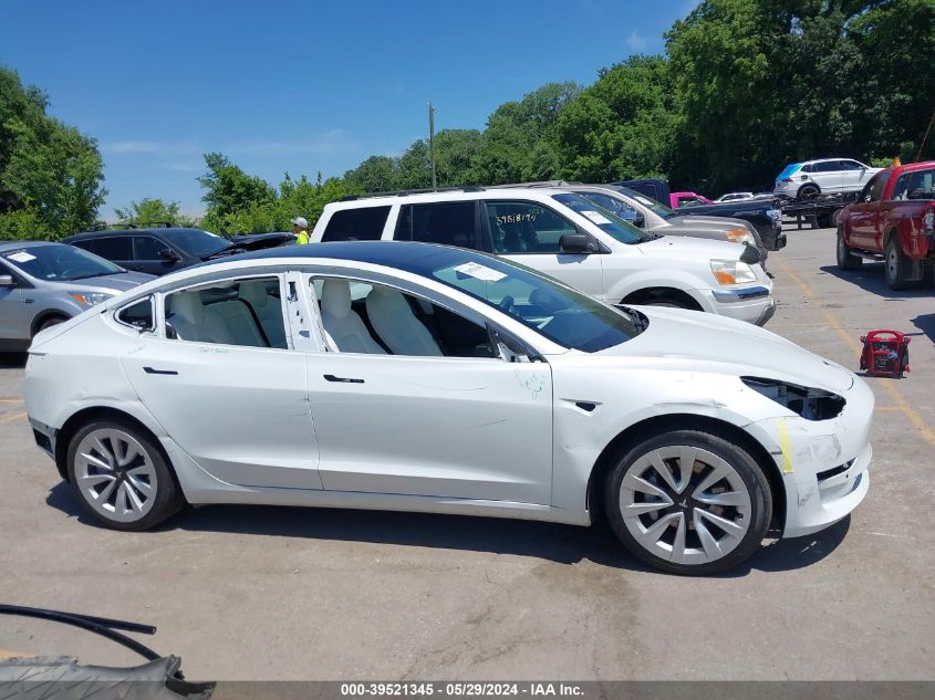 2022 Tesla Model 3 Rear-Wheel Drive VIN: 5YJ3E1EAXNF325821 Lot: 39521345