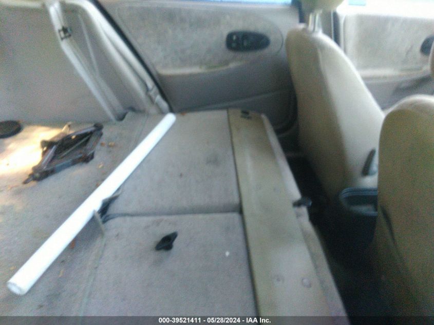 1999 Saturn Sw2 VIN: 1G8ZJ8275XZ170044 Lot: 39521411