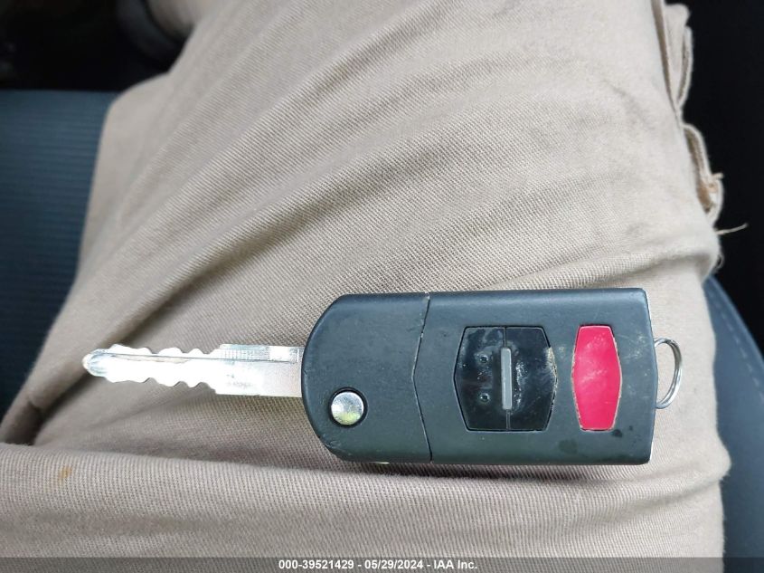 2011 Mazda Mazda3 S Sport VIN: JM1BL1K64B1412118 Lot: 39521429