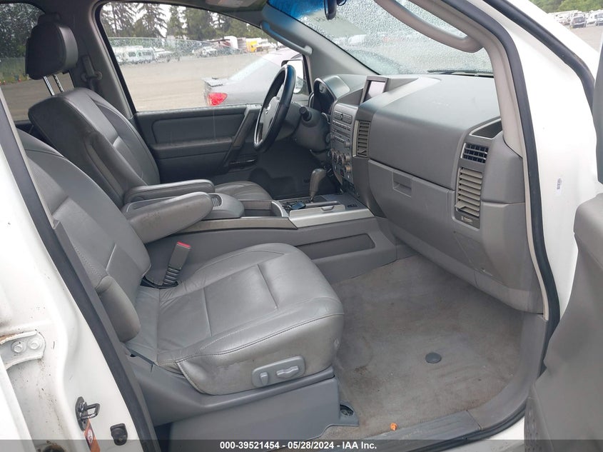 2005 Nissan Armada Se/Le VIN: 5N1AA08B75N739198 Lot: 39521454