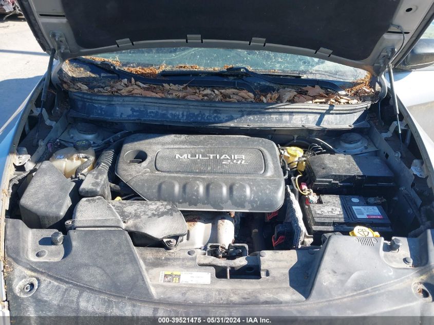 2015 Jeep Cherokee Sport VIN: 1C4PJMAB3FW708834 Lot: 39521475