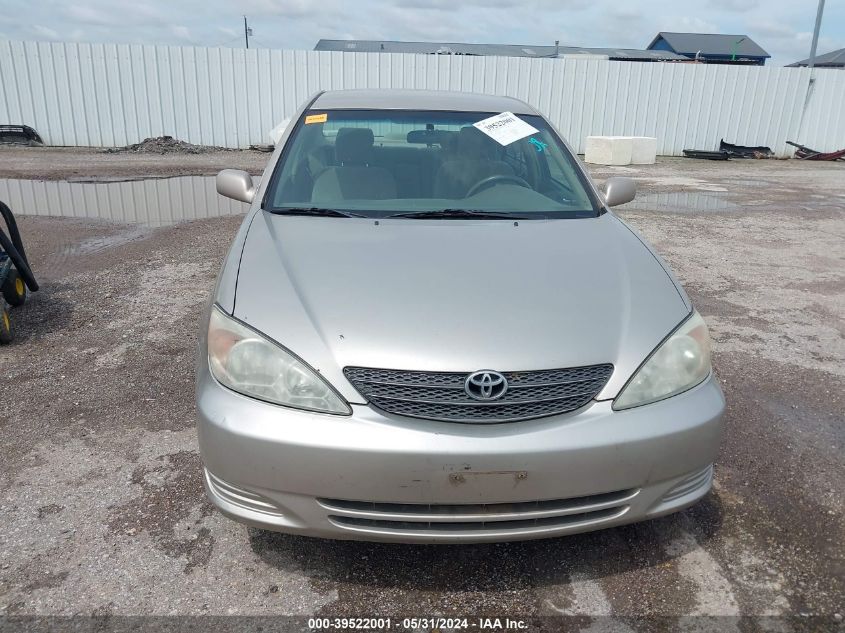 2004 Toyota Camry Le/Xle/Se VIN: 4T1BE32K74U858277 Lot: 39522001