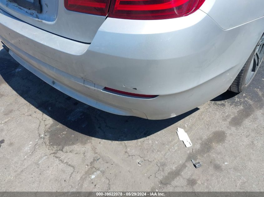 2011 BMW 528I VIN: WBAFR1C56BC750692 Lot: 39522078