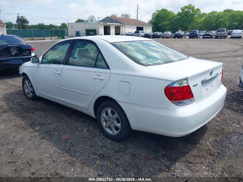 2005 Toyota Camry Le VIN: 4T1BE32K15U586150 Lot: 39522193