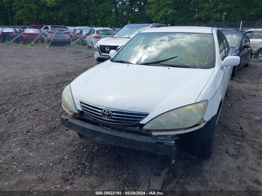 2005 Toyota Camry Le VIN: 4T1BE32K15U586150 Lot: 39522193